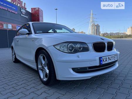 BMW 118 2007  випуску Київ з двигуном 0 л бензин купе механіка за 8100 долл. 