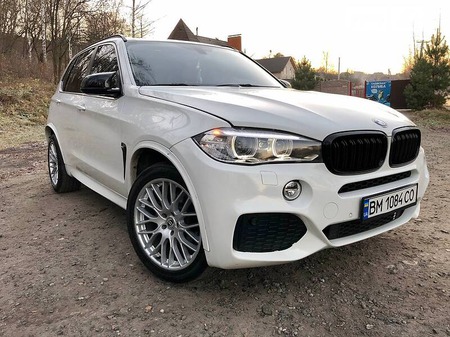 BMW X5 2014  випуску Суми з двигуном 3 л бензин позашляховик автомат за 30000 долл. 