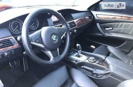 BMW 530 2004  випуску Львів з двигуном 0 л бензин седан автомат за 6200 долл. 