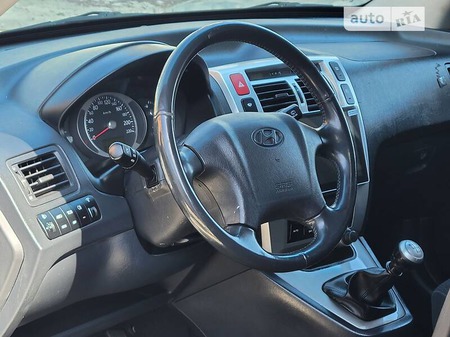 Hyundai Tucson 2007  випуску Івано-Франківськ з двигуном 2 л дизель позашляховик механіка за 8700 долл. 