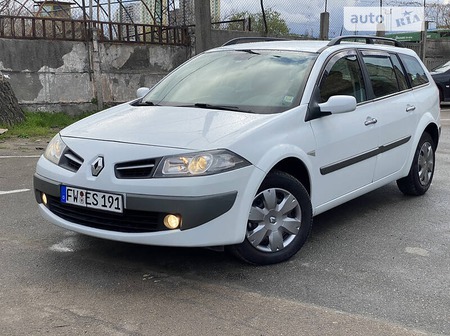 Renault Megane 2009  випуску Київ з двигуном 0 л бензин універсал механіка за 4999 долл. 