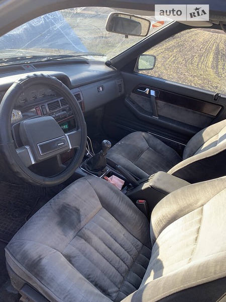 Mazda 929 1991  випуску Вінниця з двигуном 2.2 л бензин седан механіка за 2000 долл. 