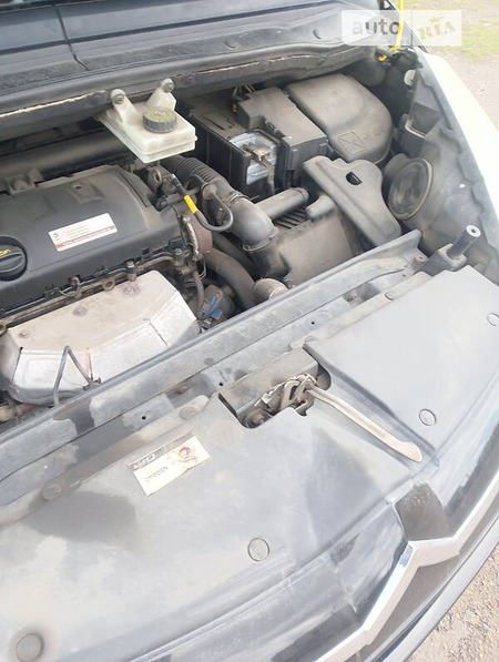 Citroen C4 Picasso 2009  випуску Львів з двигуном 1.6 л бензин мінівен механіка за 6990 долл. 