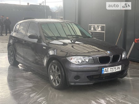 BMW 118 2008  випуску Дніпро з двигуном 2 л бензин універсал механіка за 6500 долл. 
