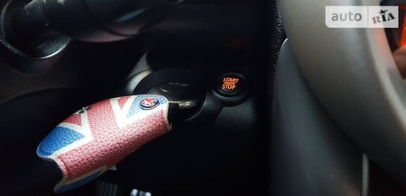 Mini Cooper 2012  випуску Вінниця з двигуном 1.6 л бензин хэтчбек механіка за 10500 долл. 