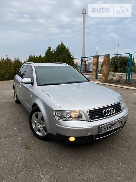 Audi A4 Limousine 2003  випуску Одеса з двигуном 2.5 л дизель універсал автомат за 6000 долл. 