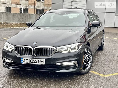BMW 540 2017  випуску Дніпро з двигуном 3 л бензин седан автомат за 40000 долл. 