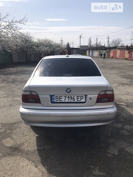 BMW 525 2002  випуску Кропивницький з двигуном 2.5 л дизель седан автомат за 6600 долл. 