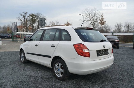 Skoda Fabia 2010  випуску Ужгород з двигуном 1.4 л дизель універсал механіка за 5600 долл. 