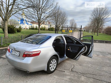 Toyota Camry 2007  випуску Суми з двигуном 2.4 л бензин седан механіка за 7750 долл. 