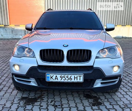 BMW X5 2007  випуску Львів з двигуном 3 л бензин позашляховик автомат за 12000 долл. 