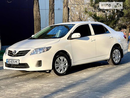 Toyota Corolla 2012  випуску Дніпро з двигуном 1.6 л бензин седан автомат за 8500 долл. 