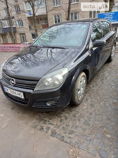 Opel Astra 2005  випуску Рівне з двигуном 0 л бензин хэтчбек механіка за 4800 долл. 