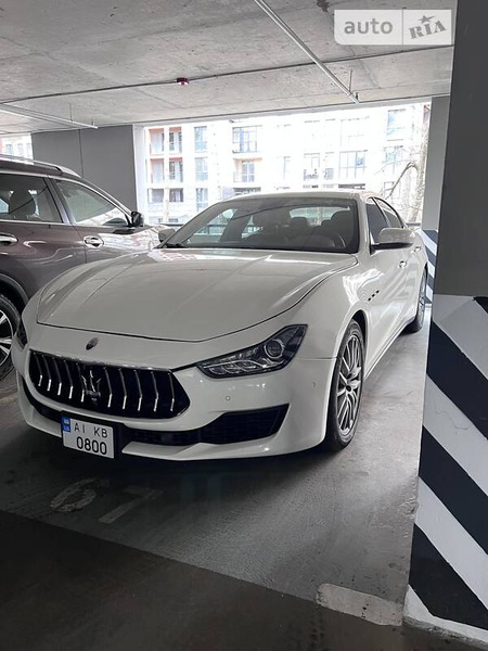 Maserati Ghibli 2017  випуску Київ з двигуном 3 л бензин седан автомат за 43000 долл. 