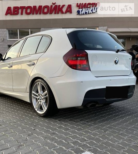 BMW 118 2011  випуску Одеса з двигуном 2 л бензин хэтчбек автомат за 8500 долл. 