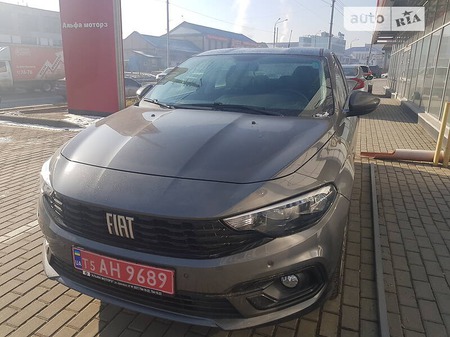 Fiat Tipo 2021  випуску Львів з двигуном 0 л бензин седан автомат за 585000 грн. 