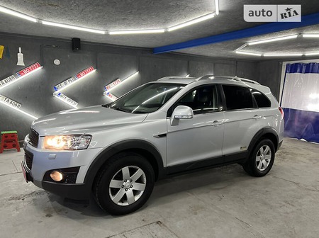 Chevrolet Captiva 2012  випуску Тернопіль з двигуном 2.2 л дизель позашляховик автомат за 11950 долл. 