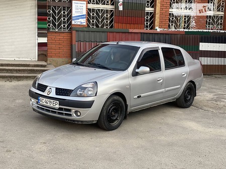 Renault Symbol 2006  випуску Львів з двигуном 1.4 л  седан механіка за 2750 долл. 
