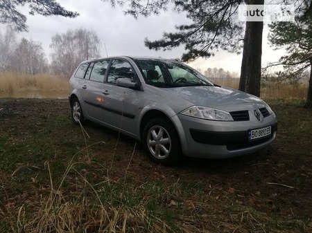 Renault Megane 2004  випуску Черкаси з двигуном 1.6 л бензин універсал механіка за 5400 долл. 