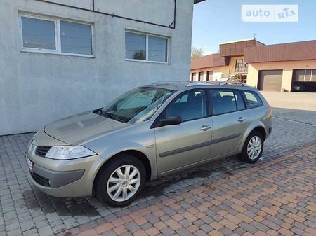 Renault Megane 2007  випуску Хмельницький з двигуном 1.6 л бензин універсал механіка за 4999 долл. 