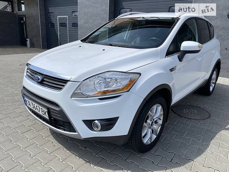 Ford Kuga 2012  випуску Київ з двигуном 0 л дизель позашляховик механіка за 11700 долл. 