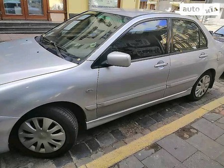 Mitsubishi Lancer 2005  випуску Львів з двигуном 1.6 л бензин седан автомат за 4699 долл. 