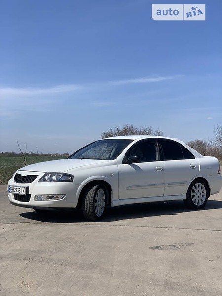 Nissan Almera Classic 2008  випуску Одеса з двигуном 1.6 л  седан механіка за 6200 долл. 