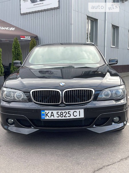 BMW 760 2003  випуску Київ з двигуном 6 л бензин седан  за 47777 долл. 