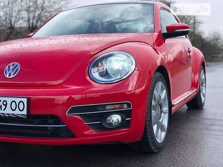 Volkswagen Beetle 2017  випуску Вінниця з двигуном 0 л бензин хэтчбек автомат за 15700 долл. 