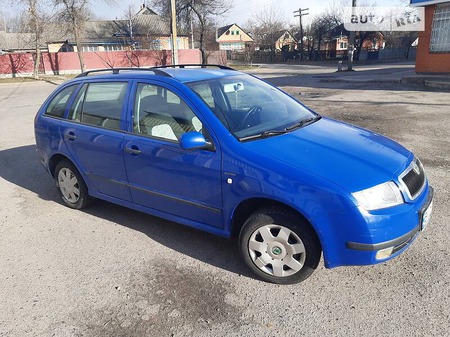 Skoda Fabia 2004  випуску Полтава з двигуном 0 л  універсал механіка за 4600 долл. 