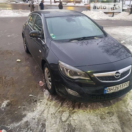 Opel Astra 2010  випуску Одеса з двигуном 2 л дизель хэтчбек механіка за 9300 долл. 