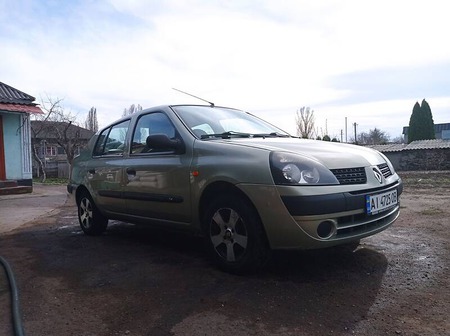 Renault Clio 2002  випуску Одеса з двигуном 0 л бензин седан механіка за 3000 долл. 