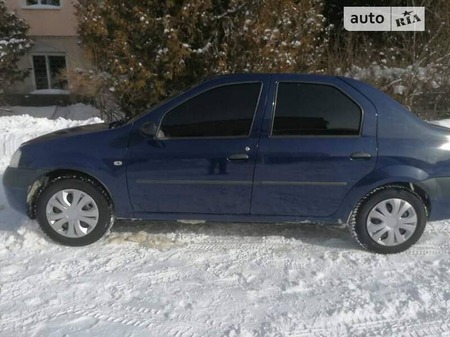Renault Logan 2006  випуску Львів з двигуном 1.6 л бензин седан механіка за 4200 долл. 