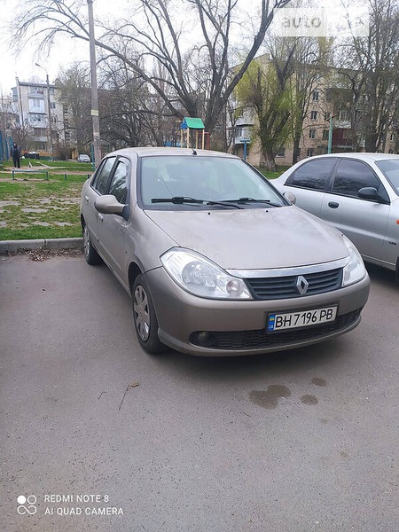 Renault Clio 2010  випуску Одеса з двигуном 1.2 л бензин седан механіка за 4200 долл. 