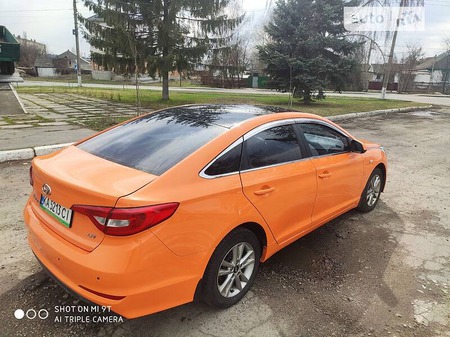 Hyundai Sonata 2016  випуску Київ з двигуном 2 л газ седан автомат за 7950 долл. 