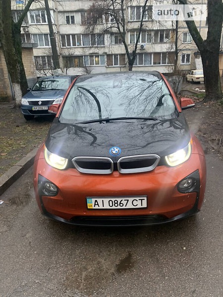 BMW i3 2014  випуску Київ з двигуном 0.7 л бензин хэтчбек  за 16000 долл. 