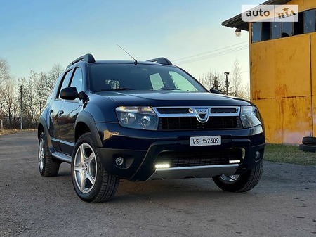 Dacia Duster 2013  випуску Львів з двигуном 1.5 л дизель позашляховик механіка за 9950 долл. 