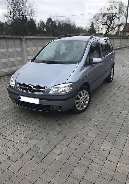 Opel Zafira Tourer 2003  випуску Ужгород з двигуном 1.8 л  мінівен механіка за 4500 долл. 