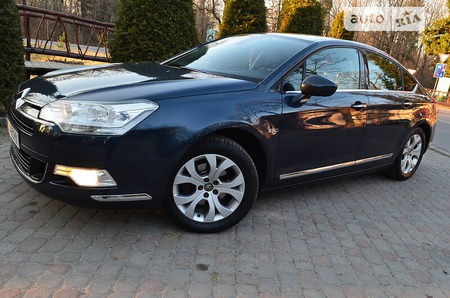 Citroen C5 2010  випуску Львів з двигуном 2 л дизель седан автомат за 8950 долл. 