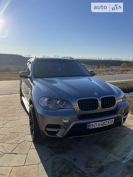 BMW X5 2012  випуску Тернопіль з двигуном 3 л бензин позашляховик автомат за 18200 долл. 