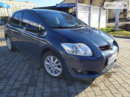 Toyota Auris 2008  випуску Одеса з двигуном 2 л дизель хэтчбек механіка за 6500 долл. 