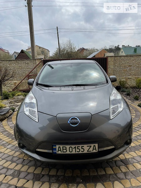 Nissan Leaf 2017  випуску Вінниця з двигуном 0 л електро хэтчбек автомат за 13500 долл. 