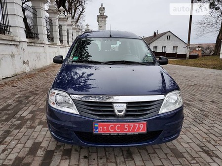 Dacia Logan 2009  випуску Тернопіль з двигуном 1.6 л бензин універсал механіка за 4250 долл. 