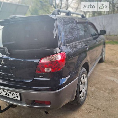 Mitsubishi Outlander 2008  випуску Ужгород з двигуном 0 л  позашляховик механіка за 7000 долл. 