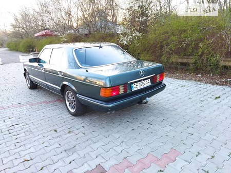 Mercedes-Benz S 280 1985  випуску Чернівці з двигуном 3 л  седан механіка за 3500 долл. 