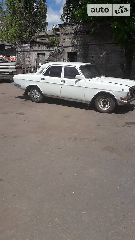 ГАЗ 2410 1998  випуску Дніпро з двигуном 0 л  седан  за 1500 долл. 