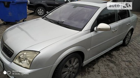 Opel Vectra 2004  випуску Дніпро з двигуном 3.2 л  седан автомат за 5400 долл. 