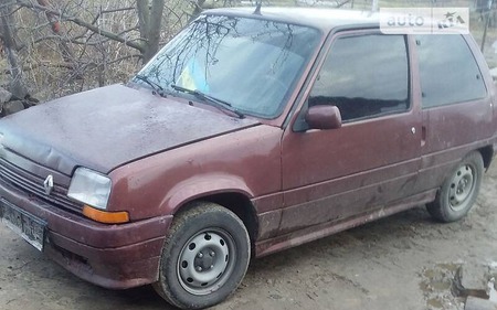 Renault 5 1992  випуску Луцьк з двигуном 0 л  хэтчбек  за 800 долл. 