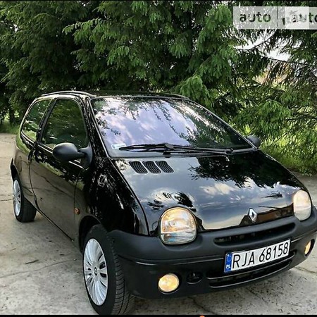 Renault Twingo 2000  випуску Львів з двигуном 1.2 л бензин хэтчбек механіка за 1799 долл. 
