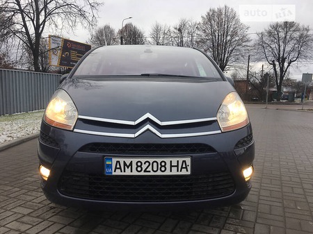 Citroen C4 Picasso 2010  випуску Житомир з двигуном 1.6 л дизель хэтчбек  за 6200 долл. 